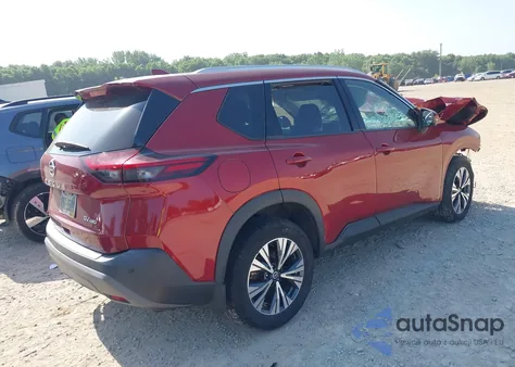 2021 Nissan Rogue Sv Intelligent Awd z USA, uszkodzony, nr VIN 5N1AT3BB9MC775859